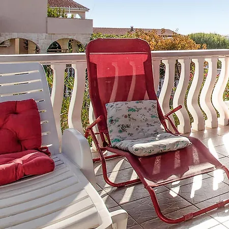 1 Bedroom Cozy In * Vir