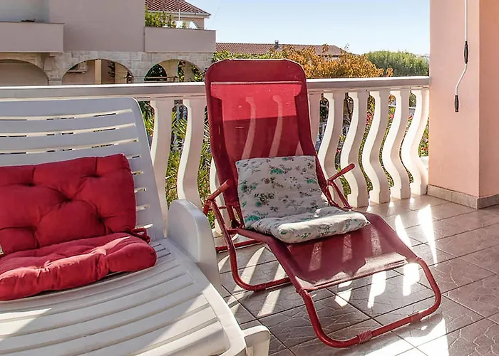 1 Bedroom Cozy In * Vir