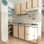 Apartman 1 Bedroom Cozy In *